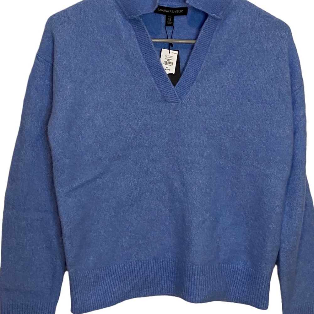 B.R. Wool/Alpaca Vneck with Collar